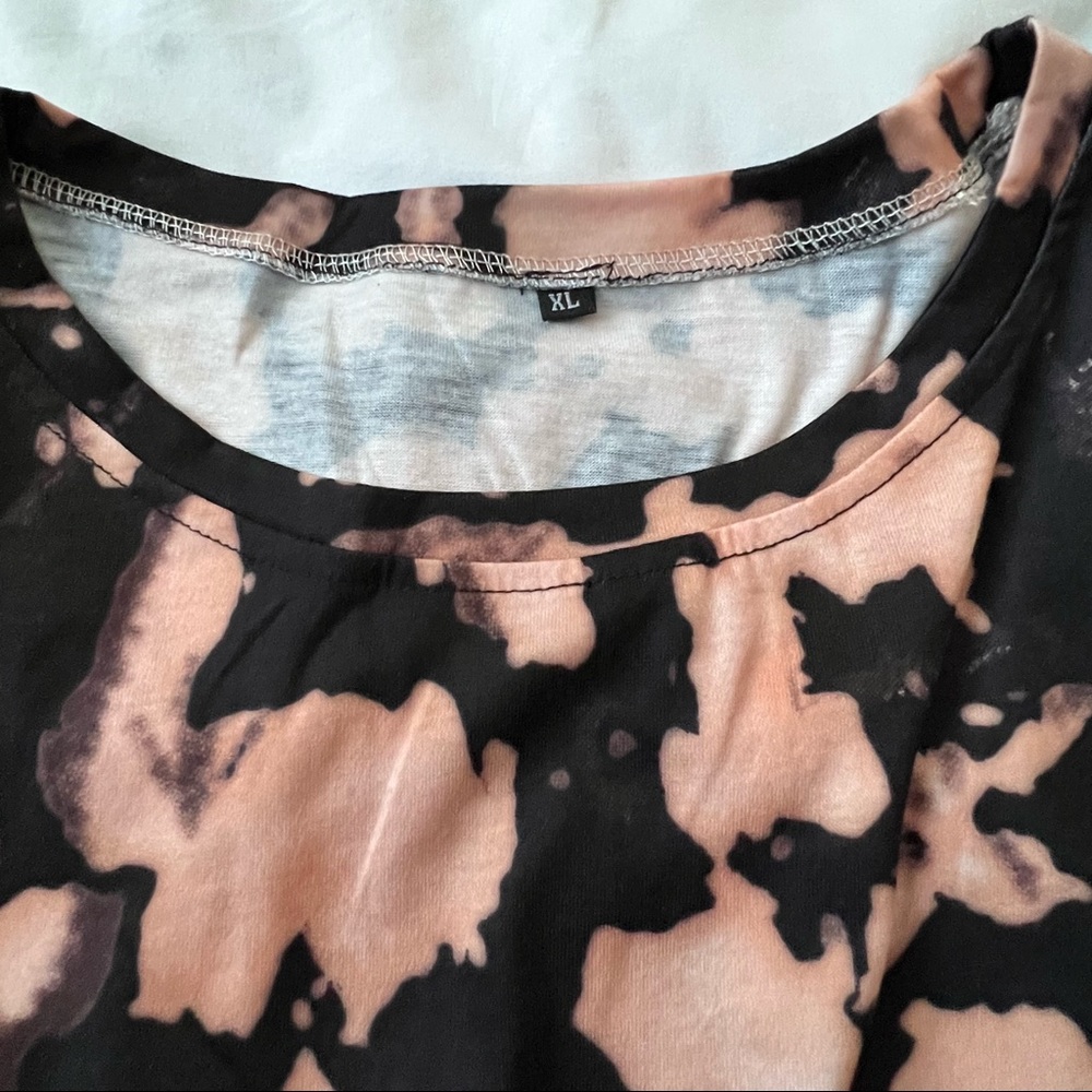 Two Cute Tops - Picture 8 of 9